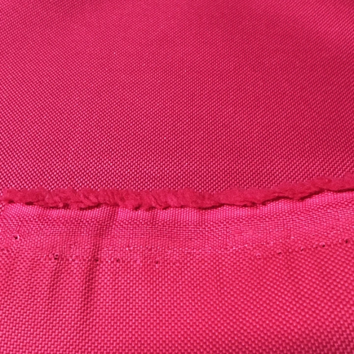 nepremokava-latka-oxford-50-farba-malinova-metraz-160-cm.jpg