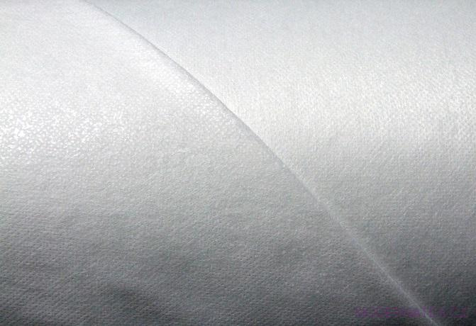 vyr-10519-Vlizelin-z-lepidlem-barva-bila-40-gr.jpg