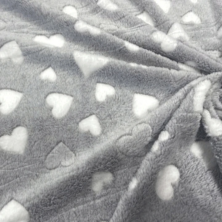 minky-beranek-srdicka-sede-a-bile-na-sedem-1111gif.gif