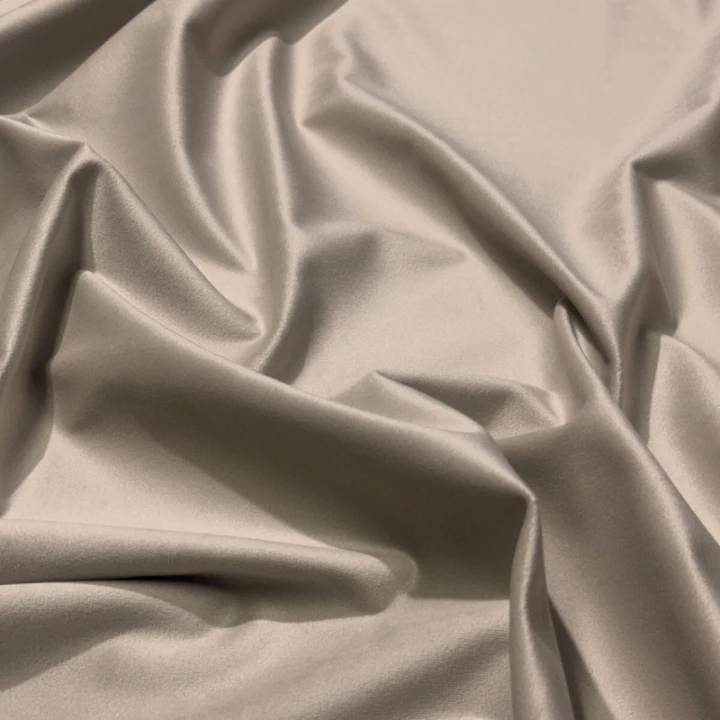 velurova-potahova-latka-velluto-bezova.jpg