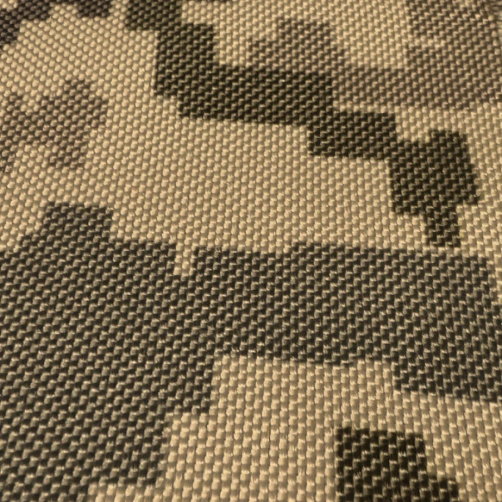 tissu-impermeable-160-cm-oxford-pixel.jpg