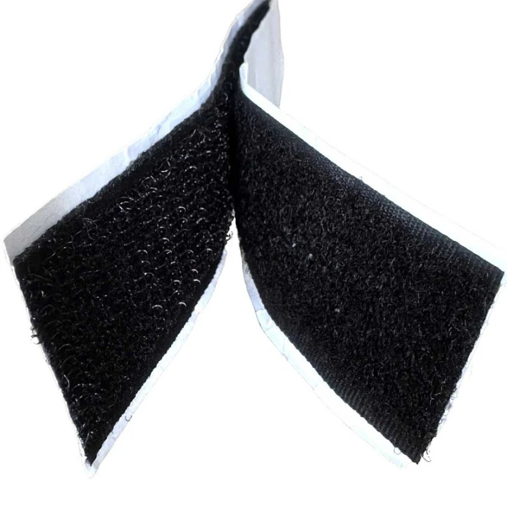 pasek-na-suchy-zip-s-lepidlem-cerny-2x10-cm-sirka-25-mm.jpg