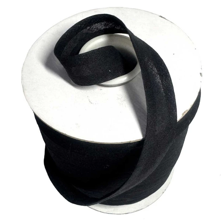 lemovaci-bavlneny-prouzek-18-mm-barva-cerna.jpg