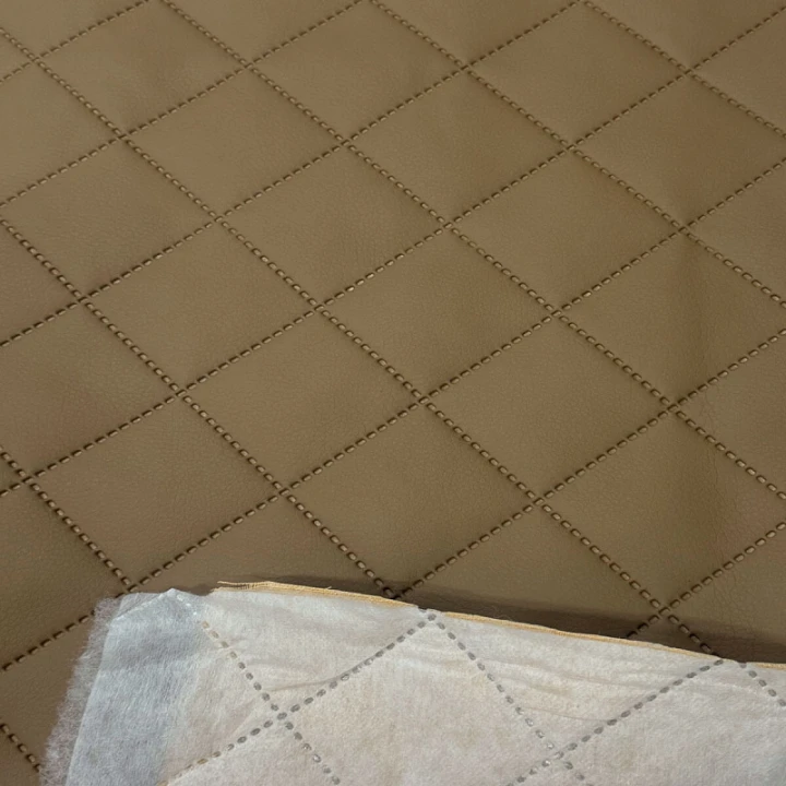 ekoskora-pikowana-ultrad-wiekowo-kolor-cappuccino.jpg