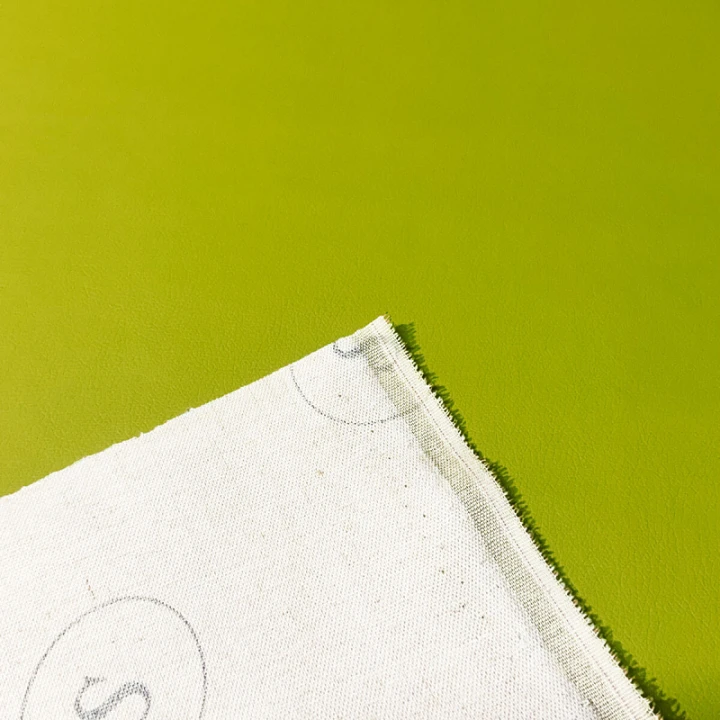 le-cuir-ecologique-soft-couleur-pomme-verte.jpg