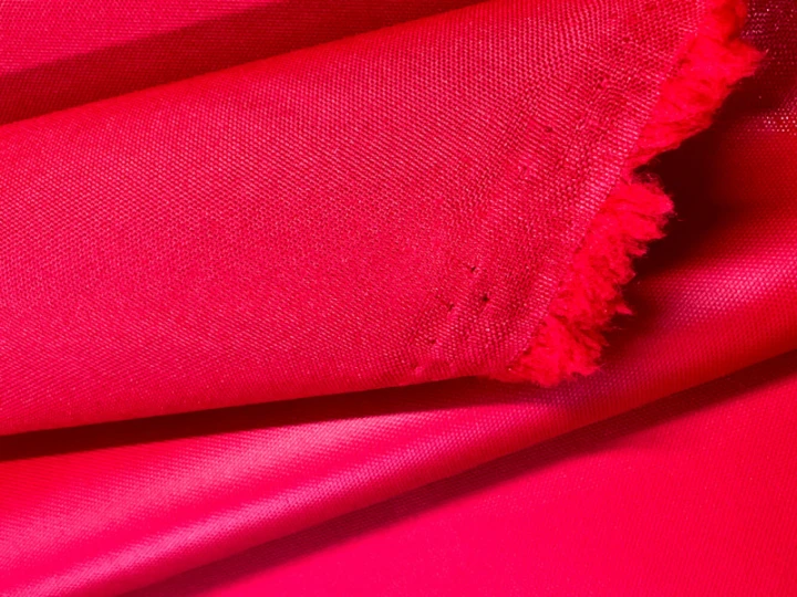 nepremokava-latka-premium-farba-cervena-metraz-160-cm-3-mini.jpg