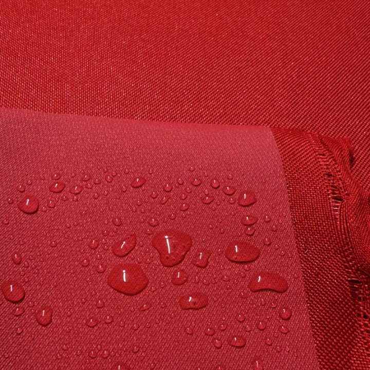vodotesne-latky-codura-cervena.jpg