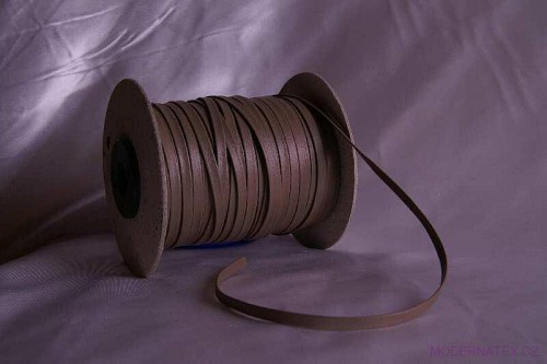 lamowka-wypustka-z-ekoskory-15mm-kolor-cbrazowy.jpg
