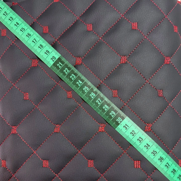 ekoskora-mix-3x3-cm-kolor-grafitowy-pikowana-czerwona-nicia-145-cm-111.jpg