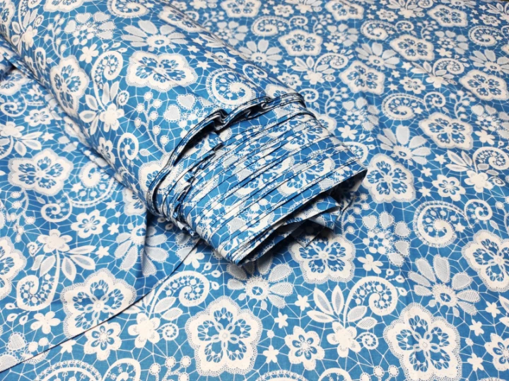 tissu-coton-au-metre-imprime-ornament-blue.jpg