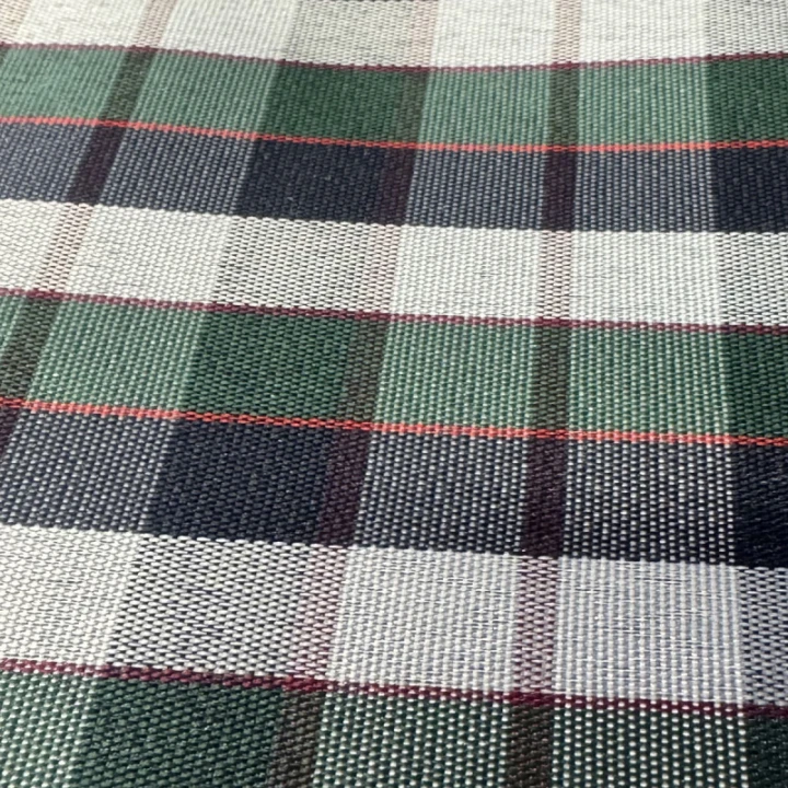 le-tissu-pvc-kodura-600x300-multicouleur-carre-verte.jpg