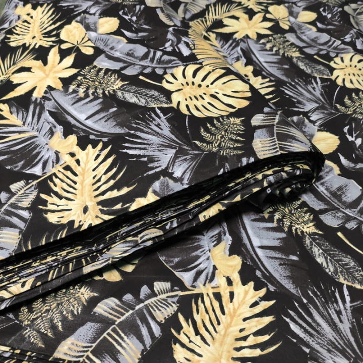 tissu-coton-motif-feuilles-sur-noir-111.jpg