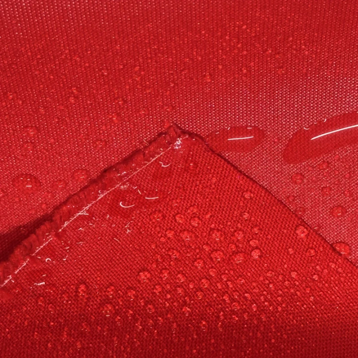 vodotesne-latky-codura-nylon-1000d-cervena.jpg