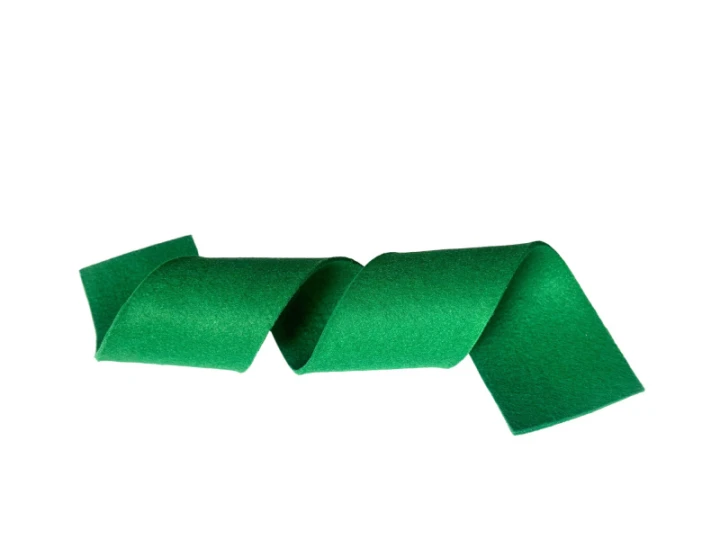 dekoracny-filc-3-mm-farba-zelena-metraz-100cm-600gr.jpg