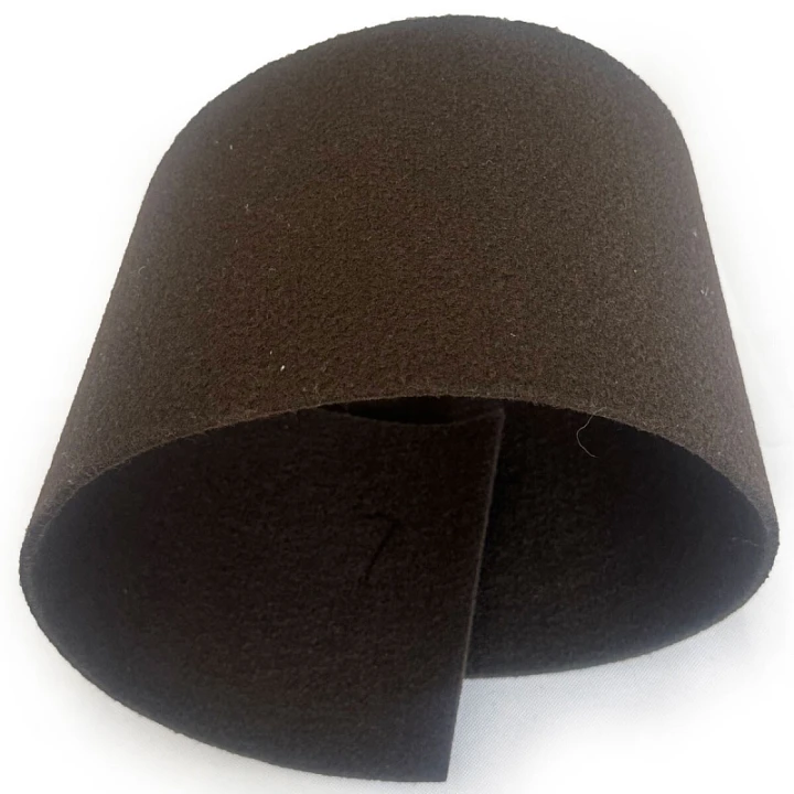 technicky-filc-4-mm-barva-hneda-sirka-155-cm-2-new.jpg