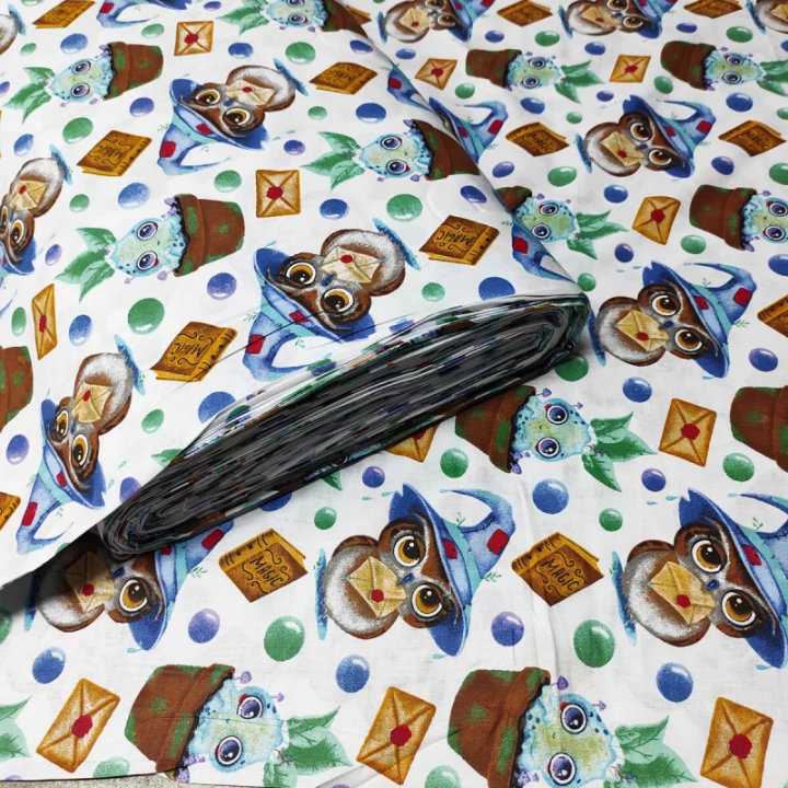 tissu-coton-au-metre-motif-hibou-facteur-776.jpg