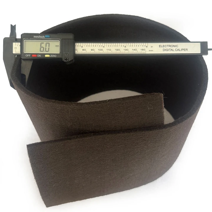 technicky-filc-6-mm-barva-hneda-sirka-155-cm-1-new.jpg