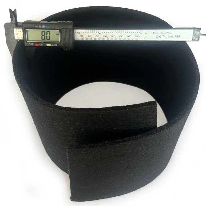 technicky-filc-8-mm-barva-cerna-sirka-160-cm-1-new.jpg