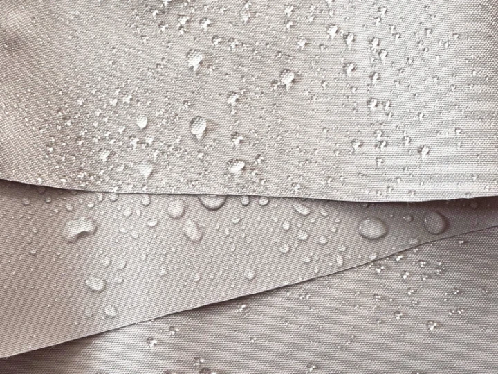 tissu-impermeable-premium-couleur-gris-clair-160-cm-2.jpg